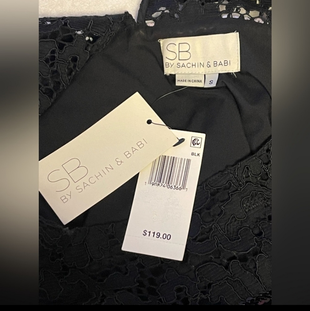 Alegant Set For Any Event 2pc Happy Holidays Lace… - image 8